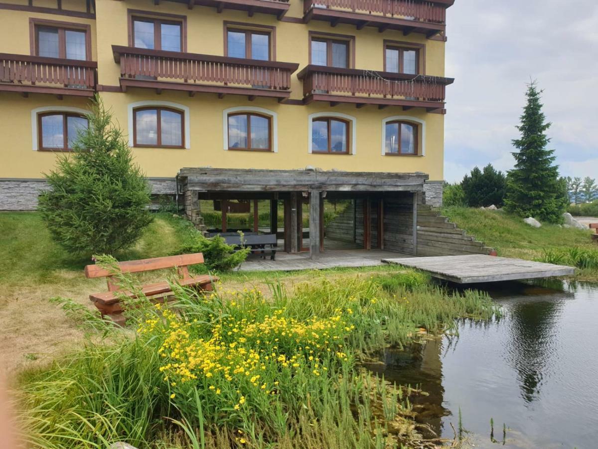 Apartman Erika Vel'ka Lomnica Eksteriør bilde